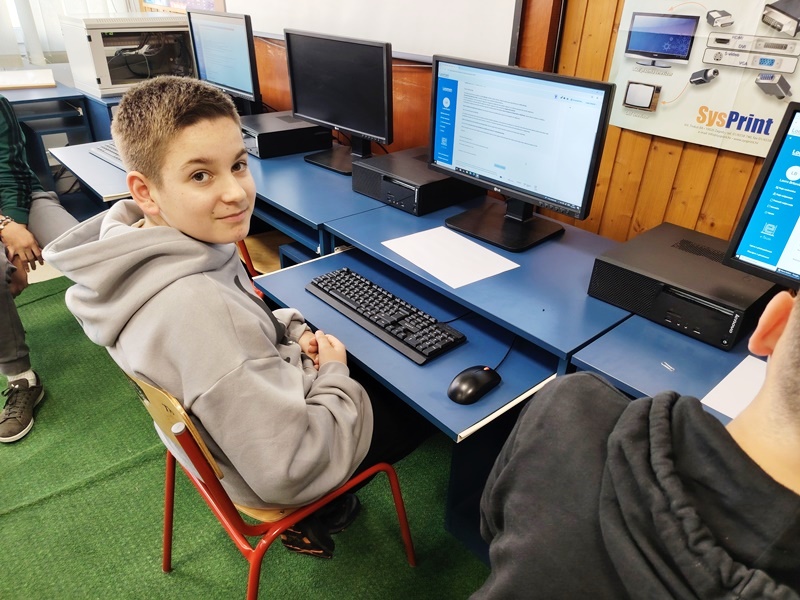 Luka je 1. na Županijskom natjecanju iz informatike!